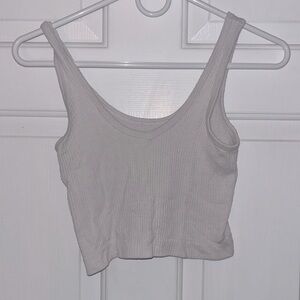 arie tank. Size M. White.